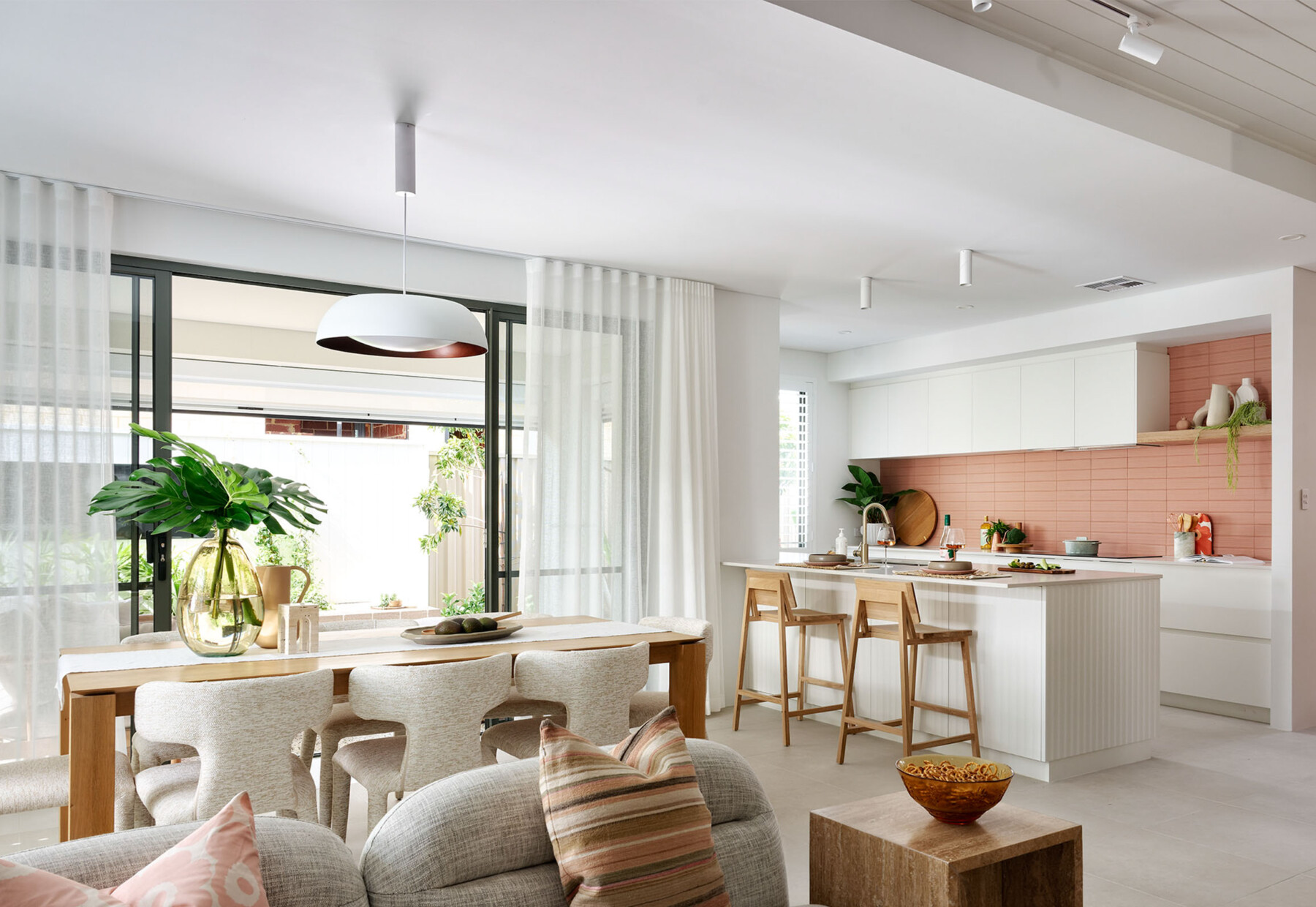 15m Wide House Designs from Dale Alcock Homes Perth